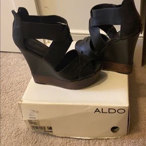 Aldo Rixie wedge heel sandal